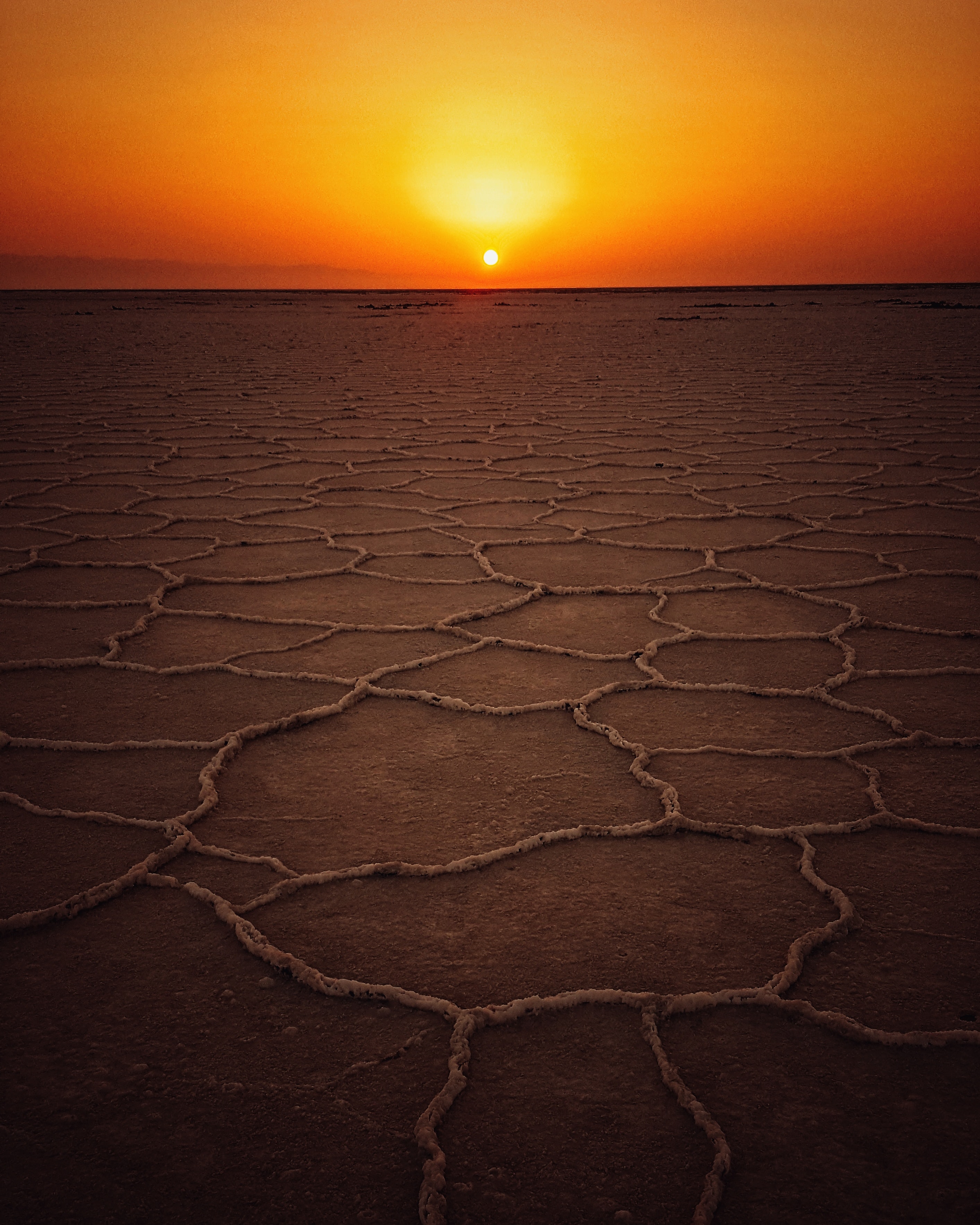 'backgrounds/SunsetDesert.jpg'