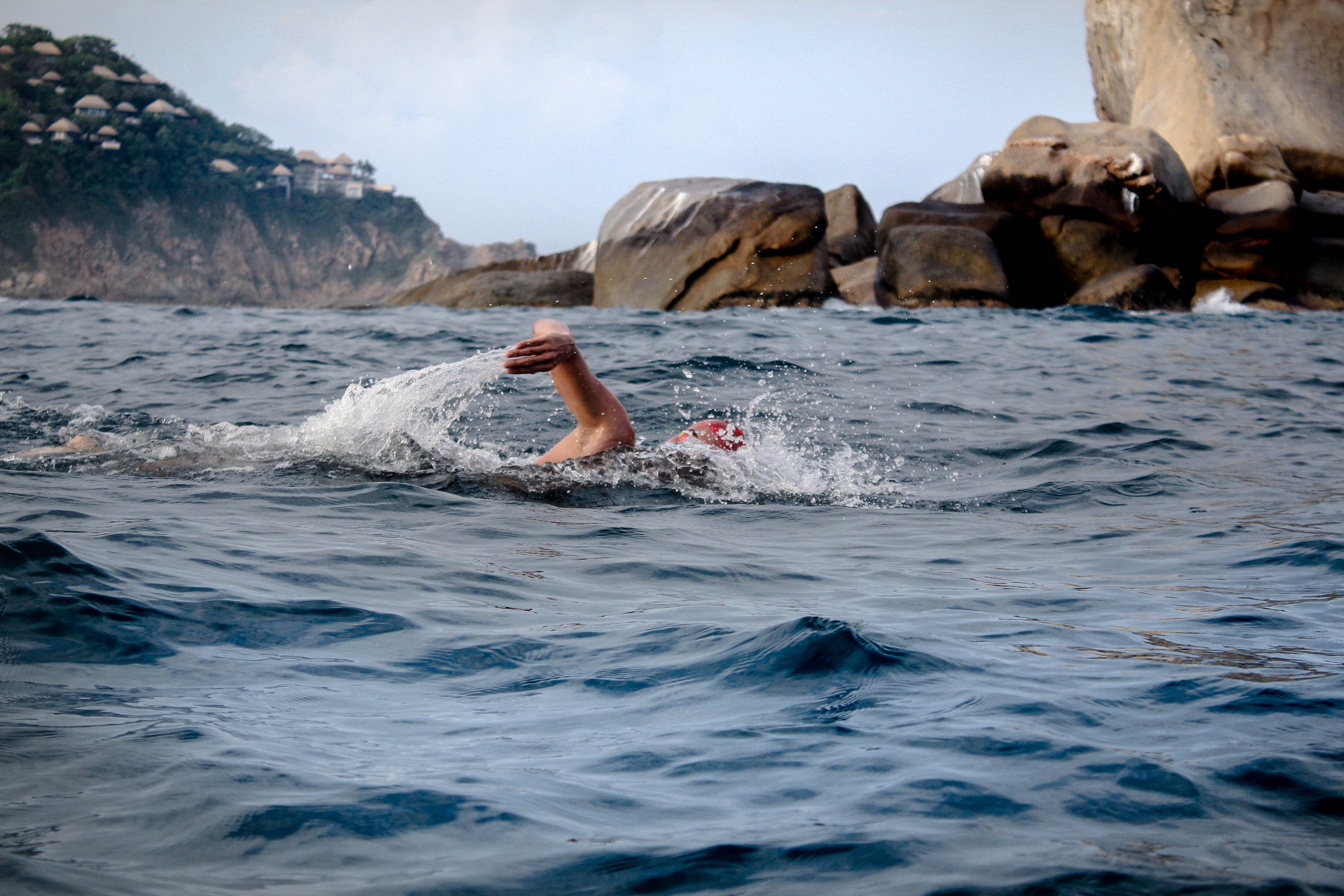 'backgrounds/swim.jpg'